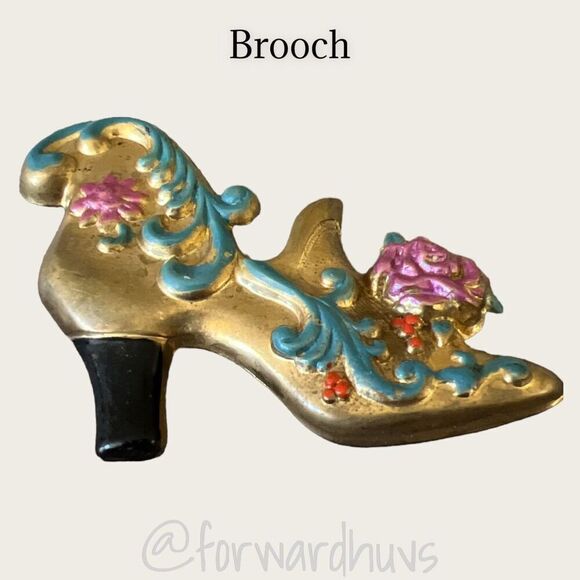 Fashionista Fashion Shoe Brooch Pin - Picture 1 of 9